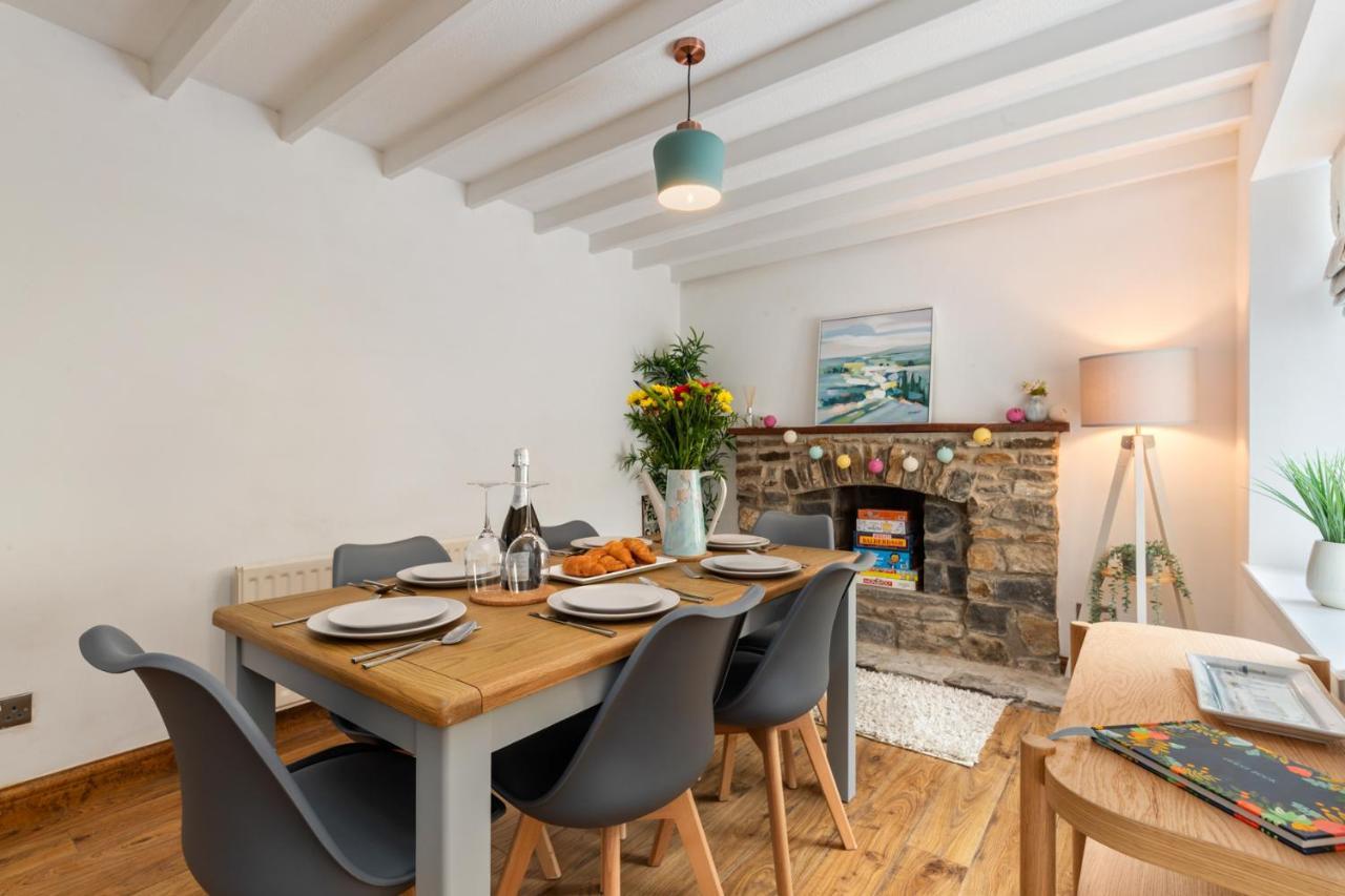 Ivydene - Beautiful Cottage, Stone Throw From Beach, Wonderful Sea Views Saundersfoot Exteriér fotografie
